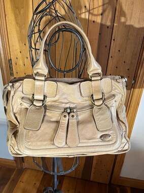Chloé Vintage Bay Lambskin Leather Satchel Handbag in Tan